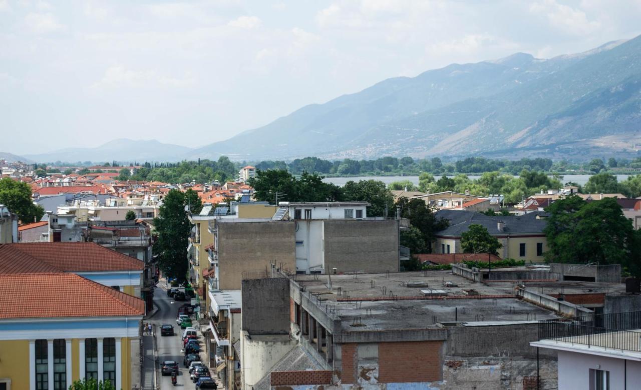 Egnatia Hotel Ioannina Exterior photo